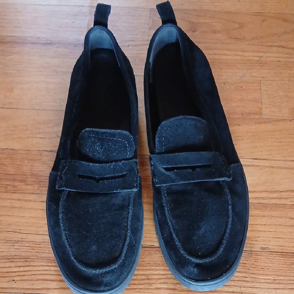 Vionic Black Suede Loafers